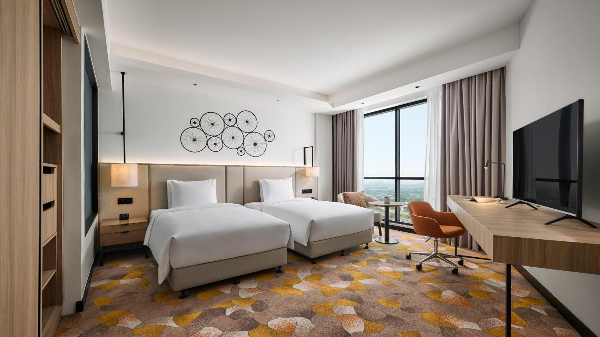 Holiday Inn & Suites Penang Prai By Ihg بوكيت ميرتاجام المظهر الخارجي الصورة