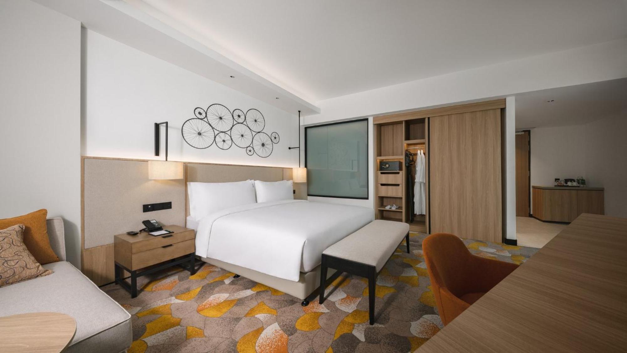 Holiday Inn & Suites Penang Prai By Ihg بوكيت ميرتاجام المظهر الخارجي الصورة